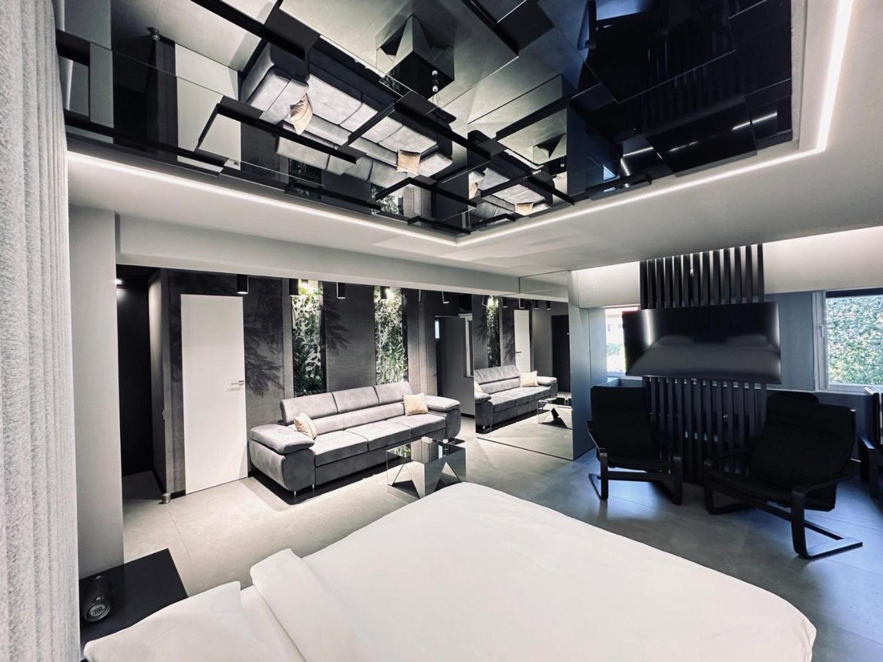 The Hatz By Rh Living Bucarest Extérieur photo